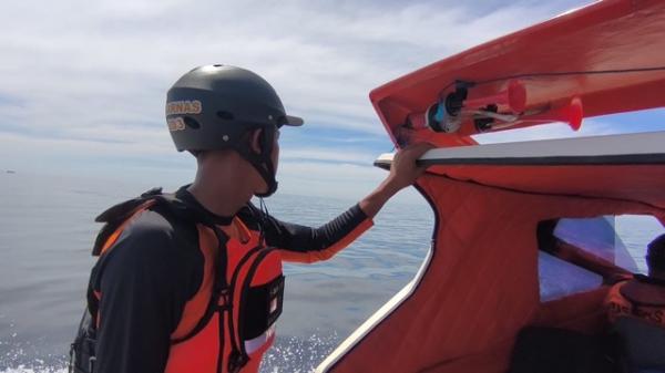 ABK KM Nur Aliyah Terjatuh ke Laut Saat Mandi, Basarnas Kerahkan Tim Gabungan di Teluk Balikpapan