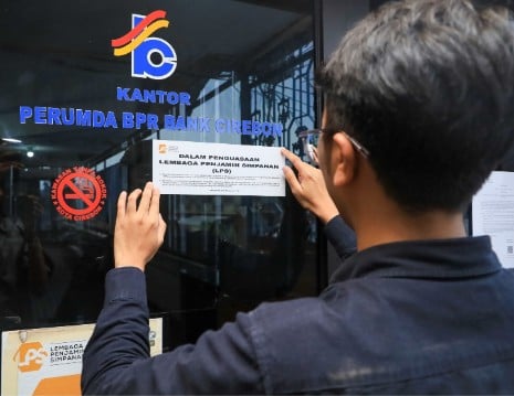 BREAKING NEWS OJK Resmi Tutup BPR Bank Cirebon, LPS Bergerak Bayarkan Klaim Nasabah