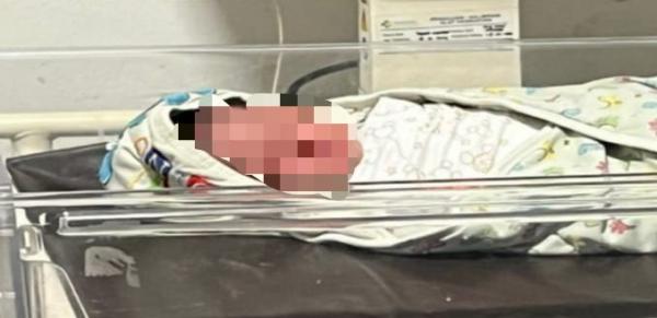 Geger! Bayi Baru Lahir Dibuang di Pinggir Tempat Sampah Karangpawitan