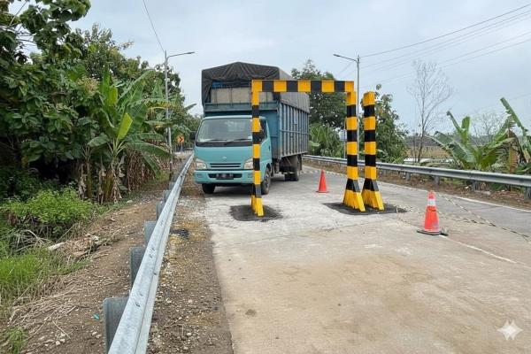 Pemkab Sebut Pemasangan Portal Jembatan Terusan Bojonegoro-Blora, Merupakan Keputusan Forum LLAJ