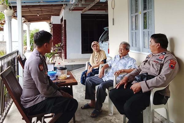 Terpisah 14 Tahun, Polisi di Kebumen Bantu Pertemukan Kembali Warga Pasuruan dengan Keluarganya