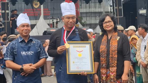 Rekor MURI Sambal Tumpang Pecah di Sragen, Tantangan Pelestarian Budaya Mengemuka