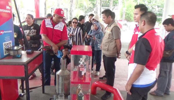 Pantau SPBU di Makassar, Permintaan BBM Diprediksi Naik 8 Persen Saat Ramadan