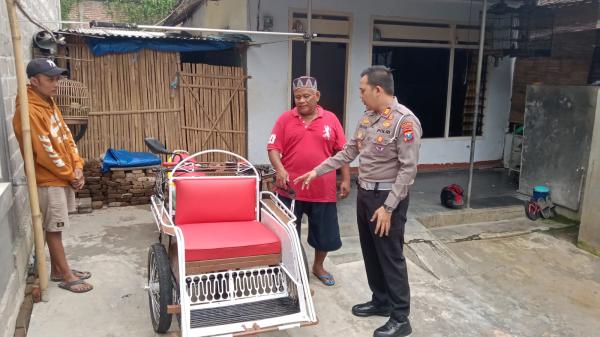 Korban Laka di Pasar Ngemplak Dapat Bentor Bantuan dari Satlantas Polres Tulungagung