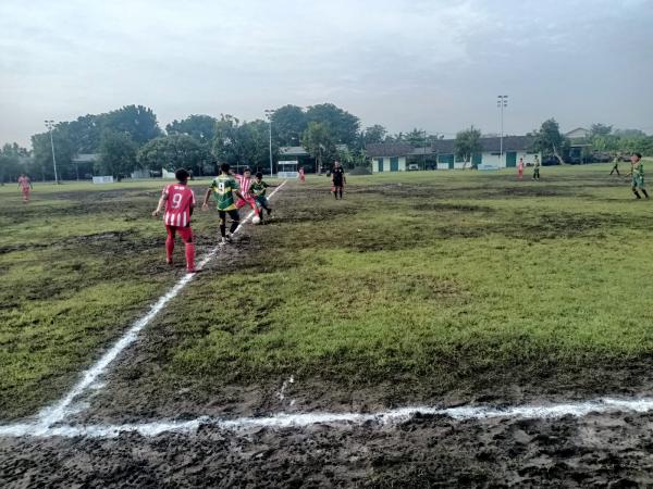 Bangkit Usai Tumbang dari Deltras, Diklat Anfa Pasuruan Taklukkan Bina Mandiri 2-1 di Liga  TopSkor