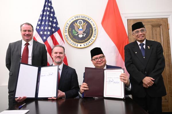 Airlangga Sebut Amerika Sepakat Turunkan Tarif Nol Persen pada Sejumlah Produk Indonesia
