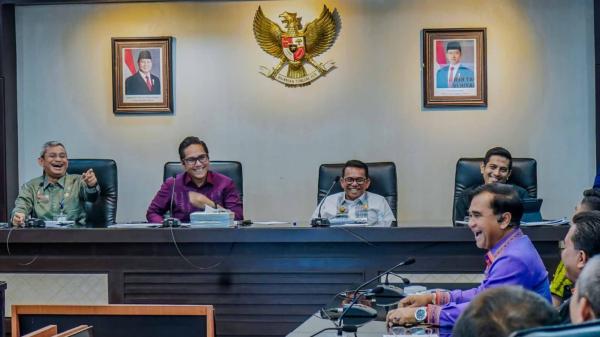 Wali Kota Rico Waas Siapkan Sistem Ambulans Digital yang Terkoneksi Seluruh RS di Medan