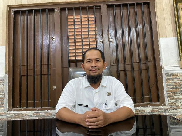 Bangun Ekosistem Ekraf, Disparpora Karawang Fasilitasi Kelas Rajut Gratis