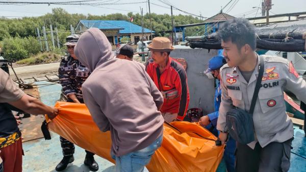 Perahu Nelayan Tenggelam di Pulau Biawak Indramayu, Dua ABK Tewas dan Empat Masih Dicari