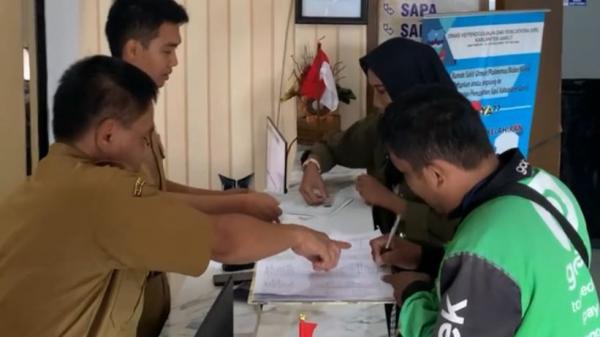 Cetak e-KTP Kini Bisa di Kecamatan, Warga Garut Tak Perlu Antre ke Pusat Kota