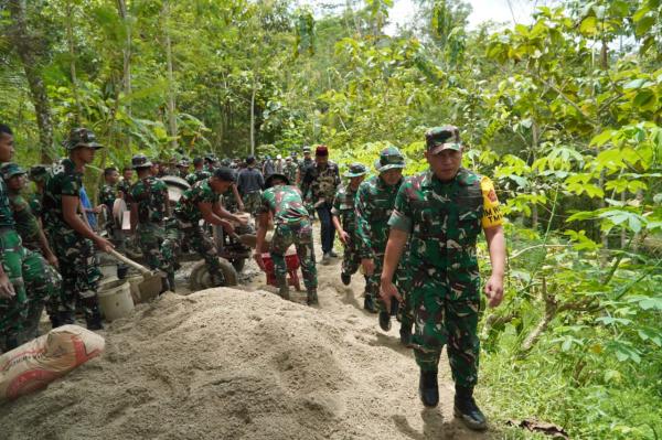 Seribu Pohon Indigofera dan Kaliandra Ditanam di Somagede, Ini Manfaatnya bagi Warga