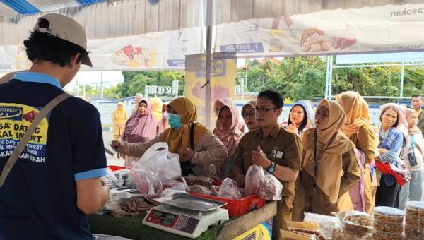 Gerakan Pangan Murah Indramayu Ramai, Warga Keluhkan Oknum PNS Ikut Berburu Sembako