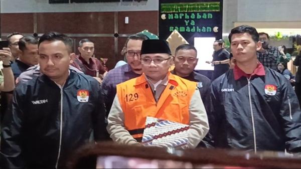 Korupsi Kuota Haji: Eks Menteri Agama Yaqut Cholil Qoumas Ditahan KPK
