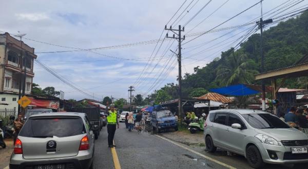 Ribuan Peserta Apel Gabungan dan Penyerahan SK PPPK Picu Kemacetan di Tapaktuan