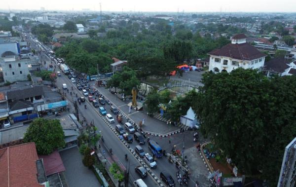 BMKG Peringatkan Cuaca Ekstrem Saat Puncak Mudik, Jalur Pantura Bekasi Rawan Banjir 17–18 Maret