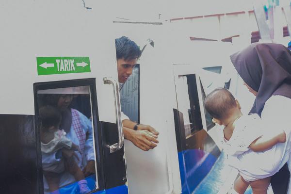 Potret Mudik Gratis Angkutan Air di Palembang