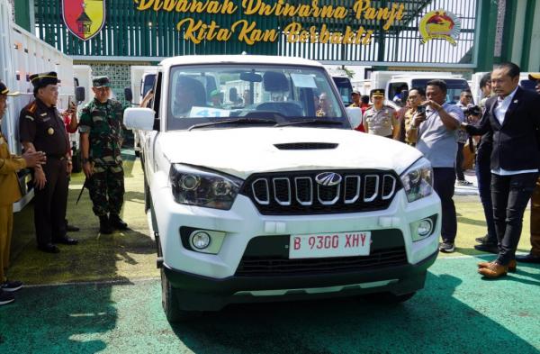57 Desa di Bojonegoro Terima Armada Pikap dan Truk Koperasi Desa Merah Purih
