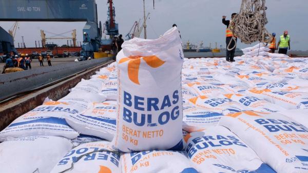 Amankan Ketahanan Pangan, Bulog Lebak Gelontorkan 8.000 Ton Beras dan Jutaan Liter Minyak ke Warga