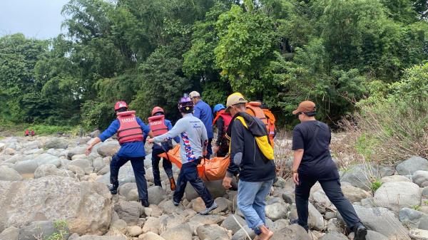 Breaking News: Korban Kedua Terseret Arus Sungai Kalimborang Maros Ditemukan Tewas 15 Km dari Lokasi