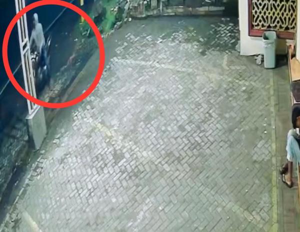 Motor Pemudik Raib dalam Hitungan Detik saat Istirahat di Masjid Balongbendo Sidoarjo