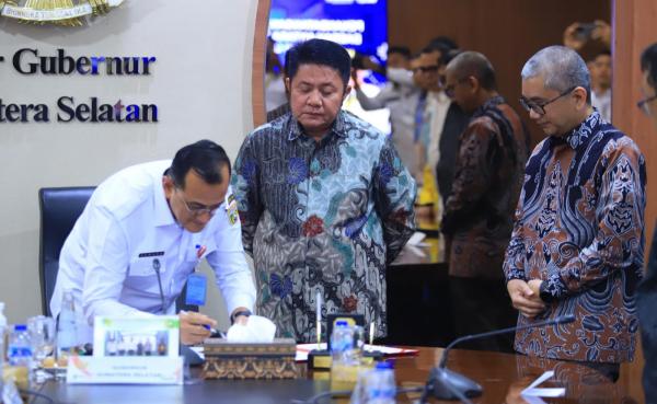 Beri Dana Hibah Rp6 M untuk Unsri, Gubernur Sumsel Sarankan Bangun Infrastruktur dan Sarana Olahraga