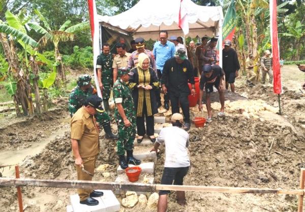 Ditarget Rampung Satu Bulan, Jembatan Garuda Mudahkan Akses Warga Kedungrejo Purwodadi