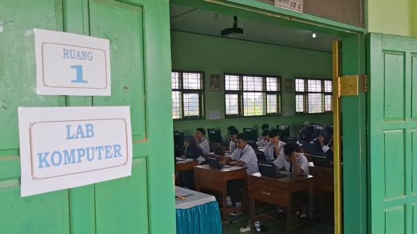 15 Ribu Siswa SMP di Kabupaten Kediri Ikuti Tes Kemampuan Akademik