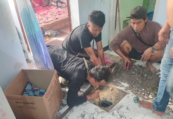 Narkoba Dibuang ke Kloset, Polisi Panggil Jasa Sedot WC Temukan Sabu 21 Gram
