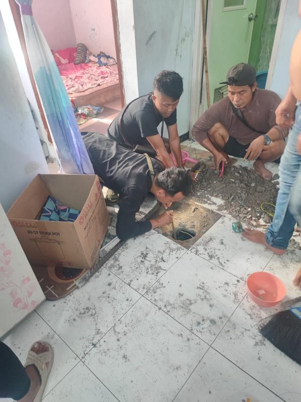 Dramatis! Sabu Dibuang ke Septiktank, Polda Jateng Tetap Berhasil Amankan Barang Bukti