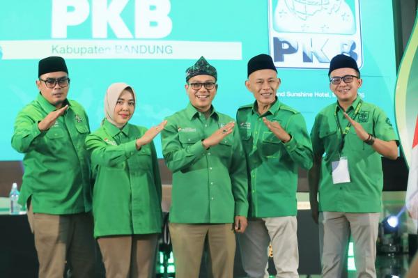 Loncatan Kelas PKB Kabupaten Bandung: Dari Target 16 Kursi hingga Sinyal Dadang Supriatna ke Jabar 1