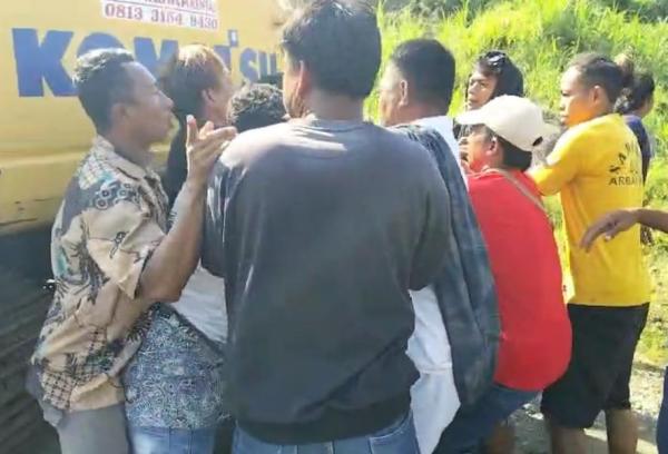 Viral Kades Gelut Dengan Aktivis di Probolinggo, Ini Masalahnya