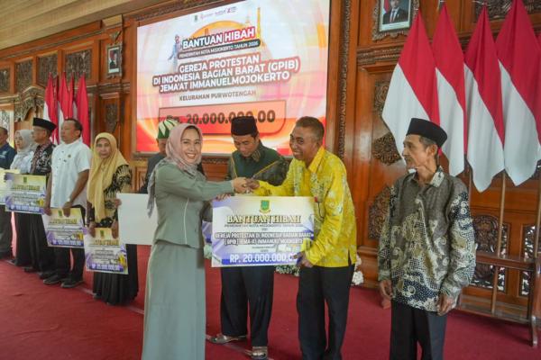 Dorong Partisipasi Pembangunan, Dana Hibah Rp2,3 Miliar Disalurkan ke 50 Lembaga di Mojokerto