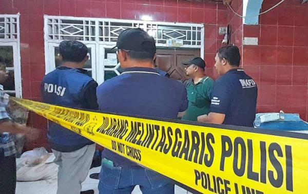 Pengusaha Tenda di Cibitung Tewas Bersimbah Darah, Leher Disayat! Pelaku Diburu