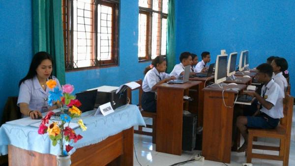 TKA SMP Serentak Digelar, 72 Siswa SMPN 2 Kefamenanu Antusias Kerjakan Soal Literasi dan Numerasi