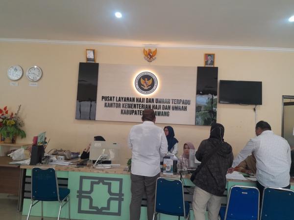 Di Tengah Konflik Timur Tengah, Kemenhaj Pastikan Keberangkatan 1.799 Jemaah Haji Karawang Aman