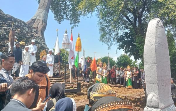 Mengenal Ritual Sakral Menusuk Sima Penanda Lahirnya Nganjuk yang Terus Hidup di Era Modern