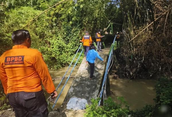 Digerus Arus Kali Gandong, Jembatan Penghubung Antardesa di Sumberejo Ambruk