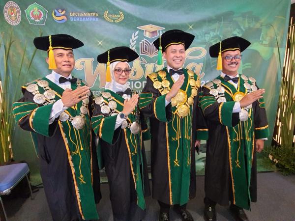 Tak Hanya dari Kalangan Atlet dan TNI, Bupati Bandung Barat Juga Jadi Wisudawan Unjani