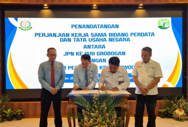 Perhutani dan Kejari Grobogan Teken PKS, Perkuat Penanganan Masalah Hukum Dalam Pengelolaan Hutan
