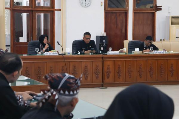 Jadi Kunci Program Pemerintah, Bupati Bojonegoro Tekankan Objektivitas dalam Pendataan DTSEN