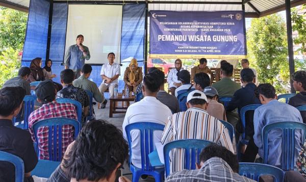 50 Pemandu Gunung Ikuti Uji Kompetensi di Rinjani, Fokus pada Keselamatan Wisatawan