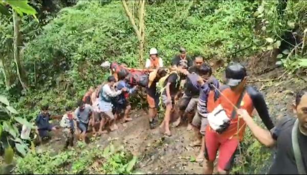 Korban Hilang di Air Terjun Tiu Bombong KLU Ditemukan Meninggal, Evakuasi Terkendala Medan Curam