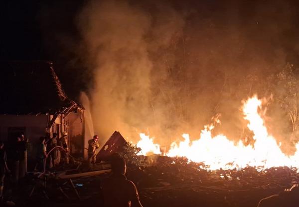 Waduh! Rumah Seorang Petani di Purwodadi Ludes Terbakar, Polisi: Penyebabnya Korsleting Listrik