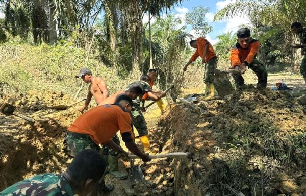 TNI Rampungkan Jembatan Aramco Wujudkan Harapan Warga Aceh Tamiang
