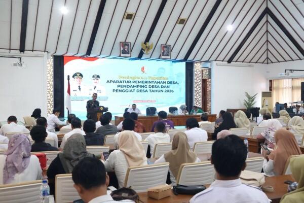 Soroti Data Penerima Bansos, Bupati Bojonegoro: Harus Objektif, Bukan Berdasarkan Kedekatan