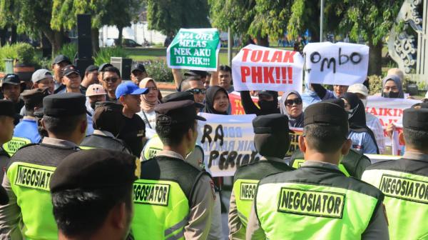 Polres Purbalingga Gelar Simulasi Pengamanan Unjuk Rasa, Antisipasi Gangguan Kamtibmas