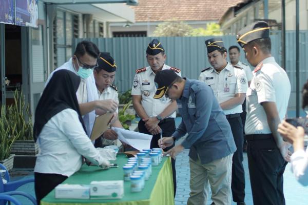Perangi Narkoba dan HP Ilegal, Lapas Bojonegoro Gandeng BNNK Tuban