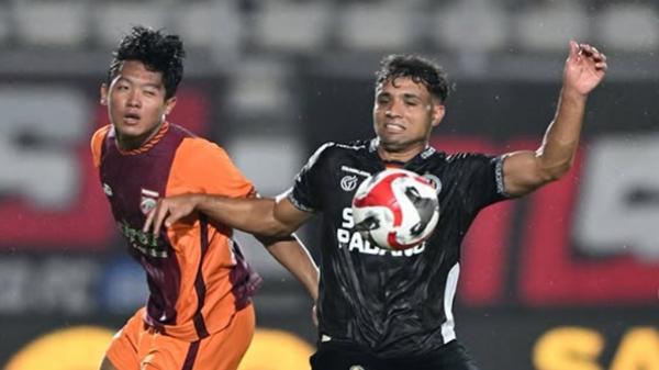 Panas Dingin Klasemen Super League, Borneo FC Samai Poin Persib Bandung di Puncak