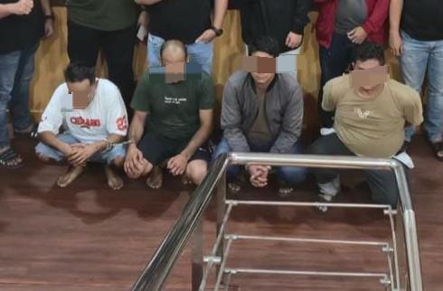Viral Kawanan Debt Collector Rampas dan Aniaya Komsumen, Polda Riau Tangkap 4 Pelaku