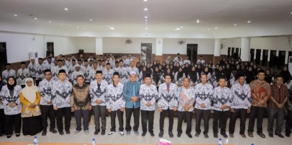 Bupati Pidie Jaya Buka Konferensi XXIII PGRI, Dorong Inovasi Pendidikan Menuju Indonesia Emas